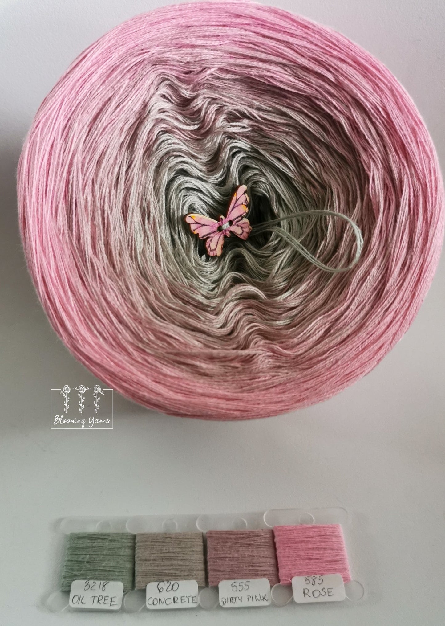 Gradient ombre yarn cake, colour combination C166