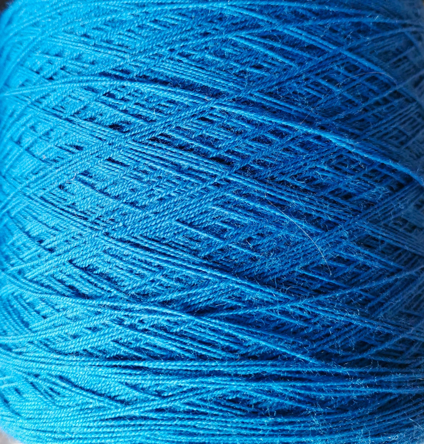 wool/nylon blend yarn in blue"azure"