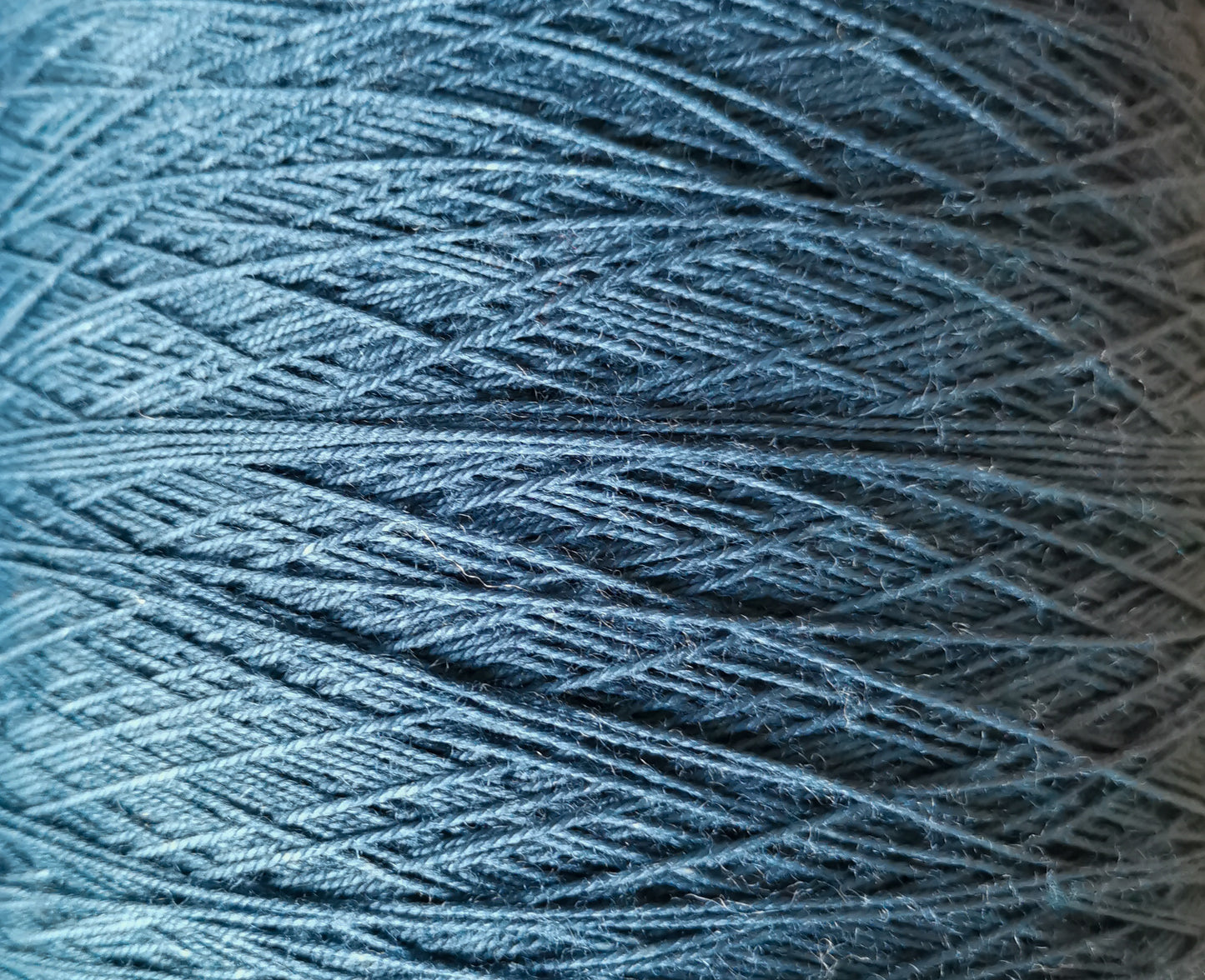 wool/nylon blend yarn in navy2 blue