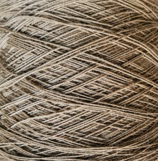 wool/nylon blend yarn in beige/mud