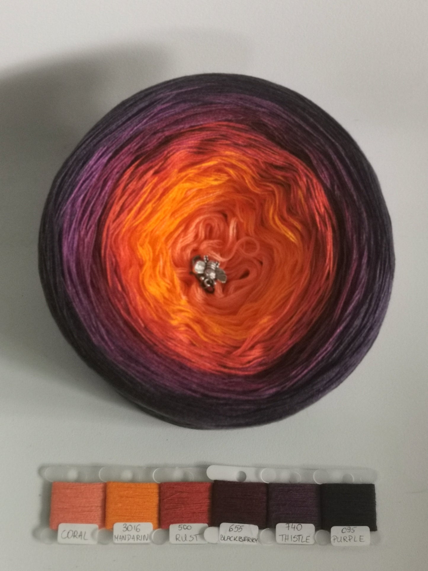 Gradient ombre yarn cake, colour combination C178