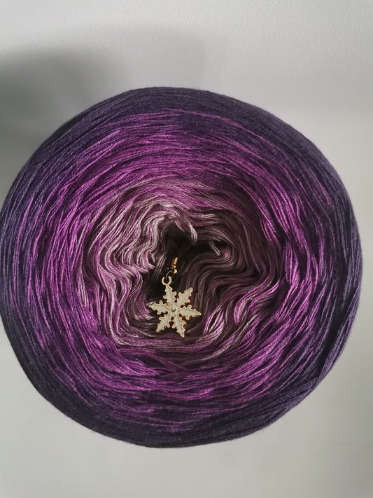 Gradient ombre yarn cake, colour combination C140