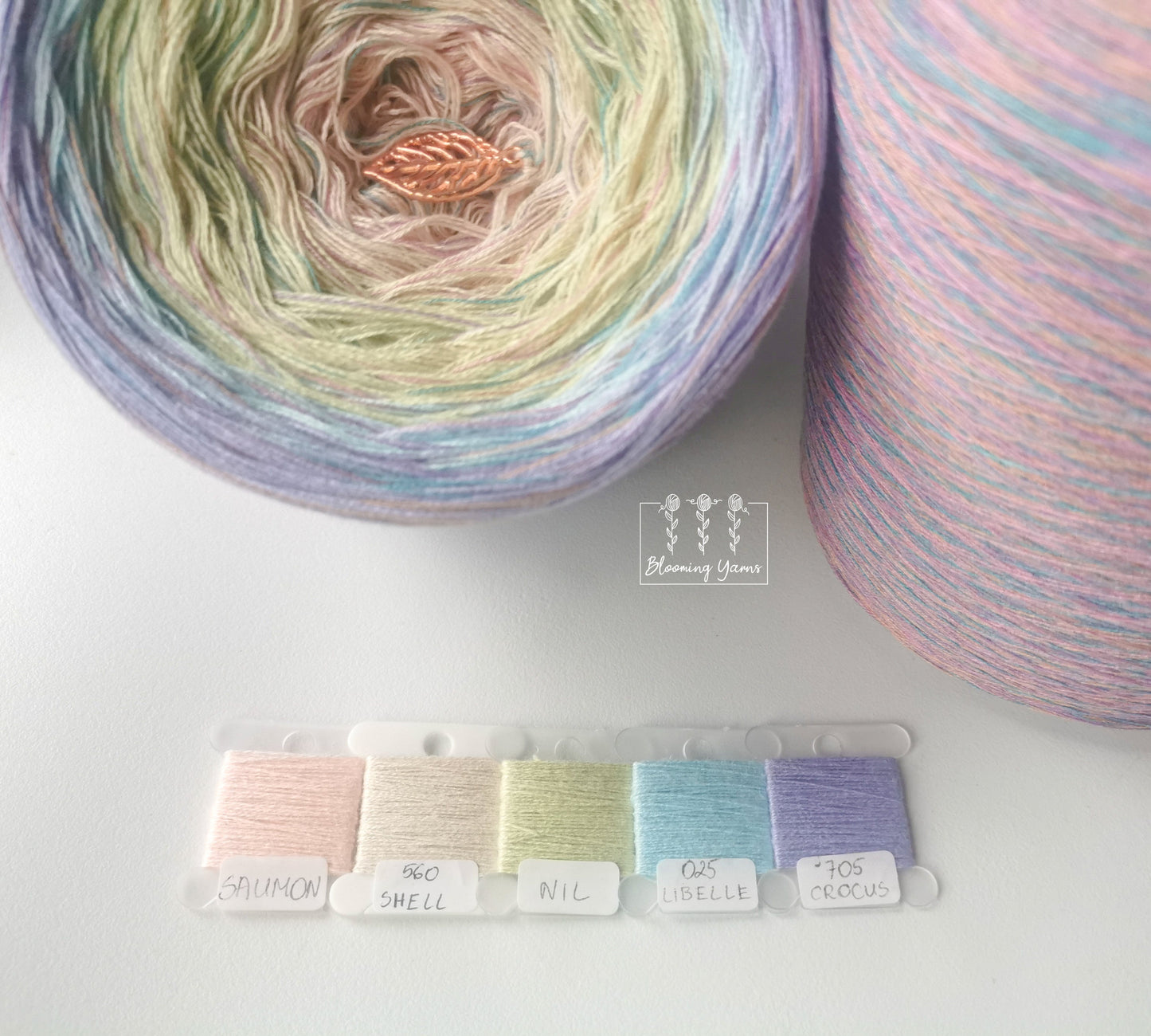 Gradient ombre yarn cake, colour combination C185