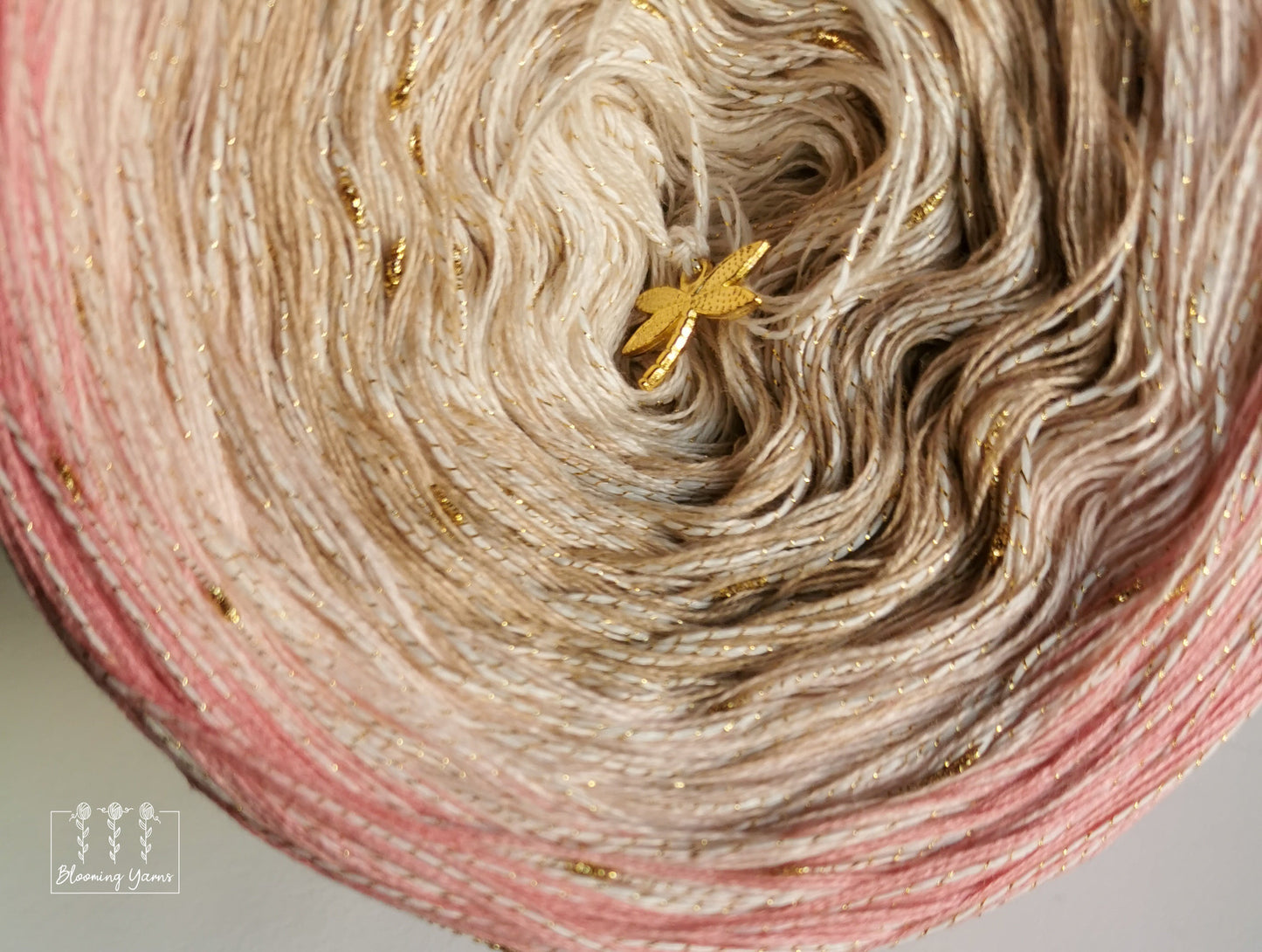 Gradient ombre yarn cake, colour combination C187